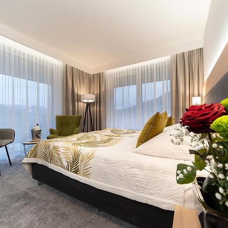 Hotel Solar Szczawnica Bagian luar foto