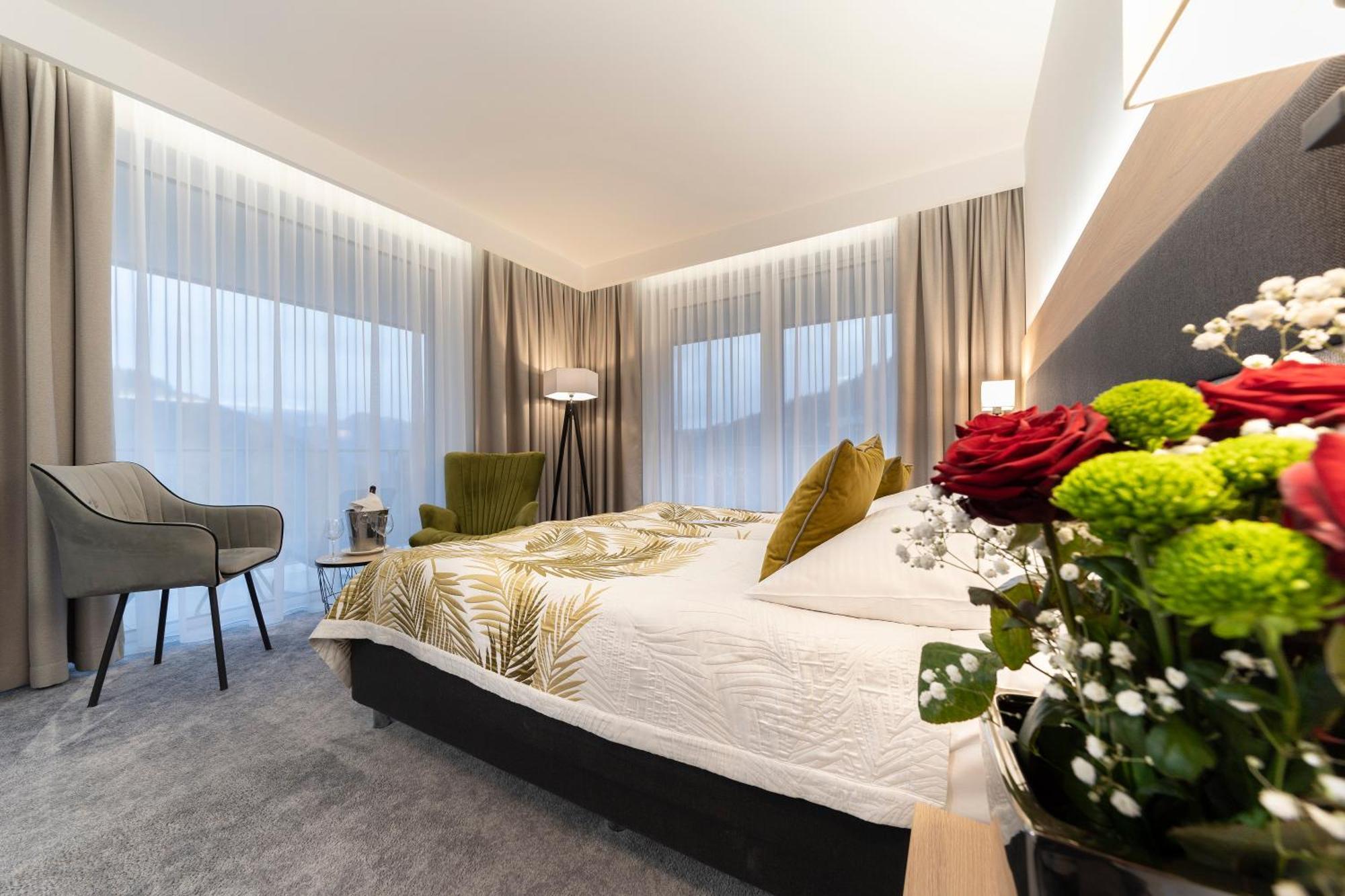 Hotel Solar Szczawnica Bagian luar foto