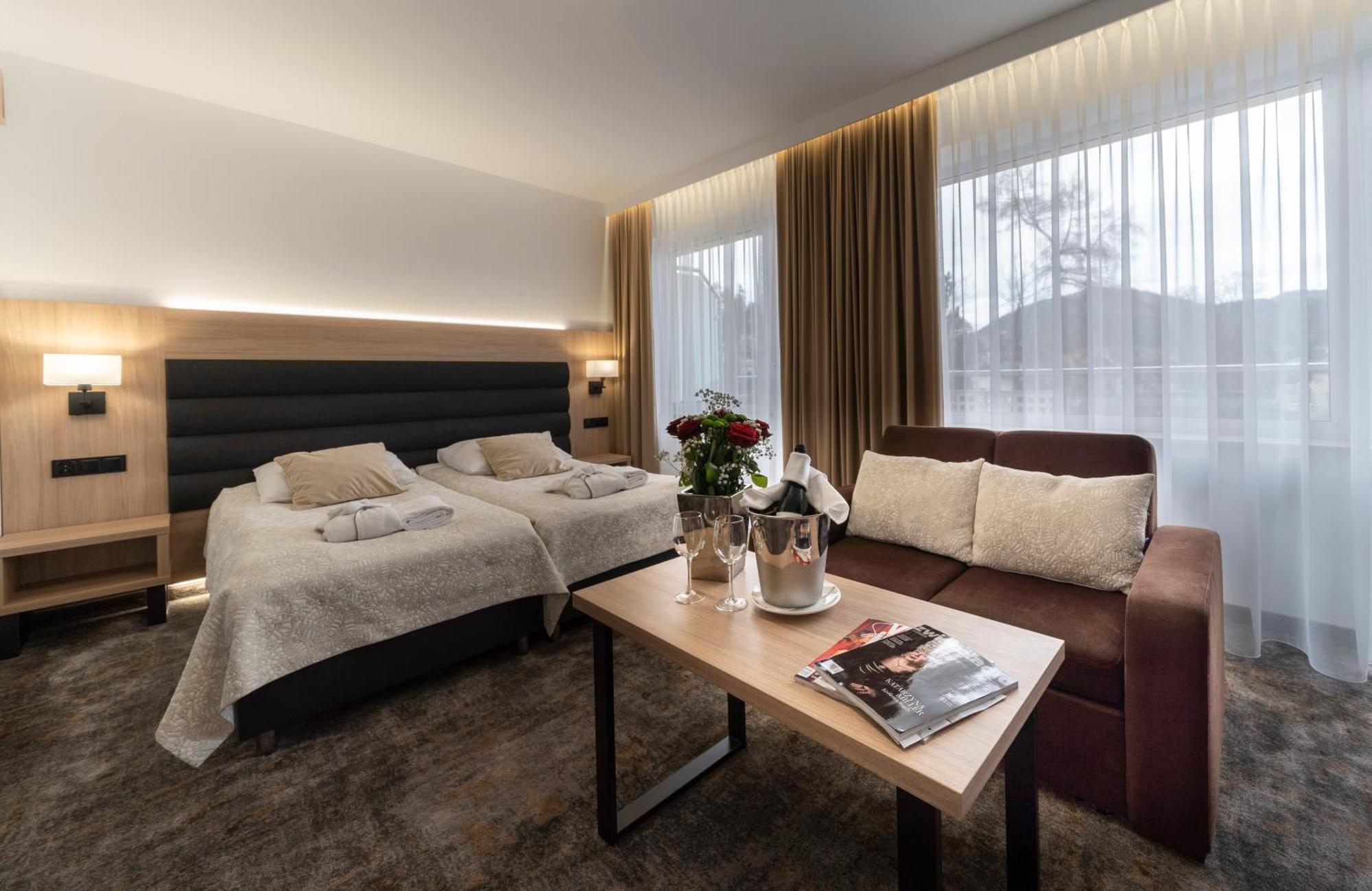 Hotel Solar Szczawnica Bagian luar foto
